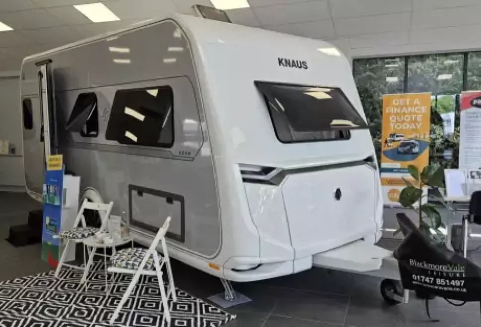 Knaus   2024