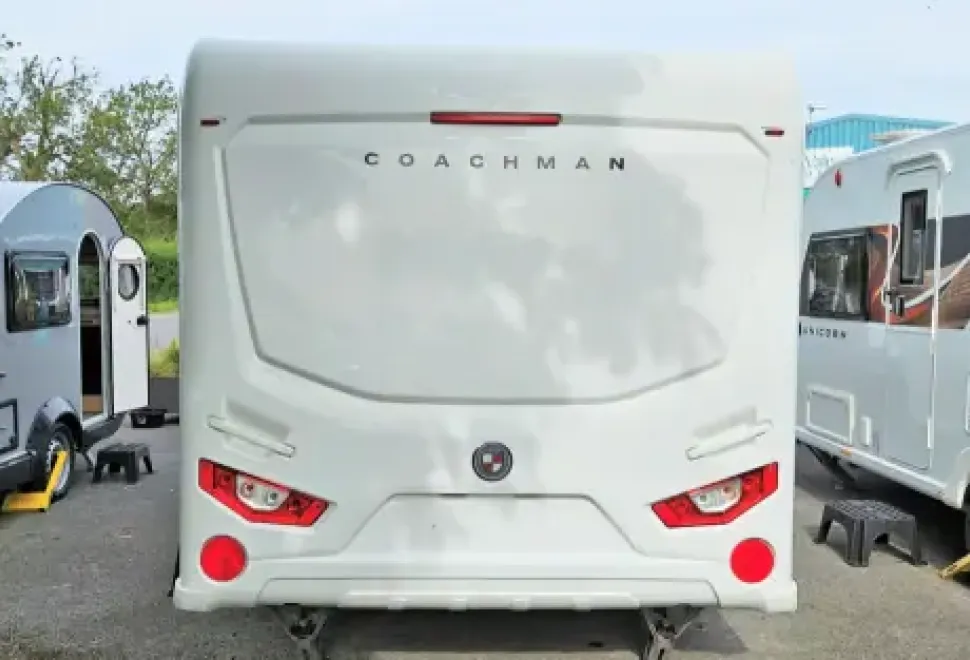 Coachman   2021