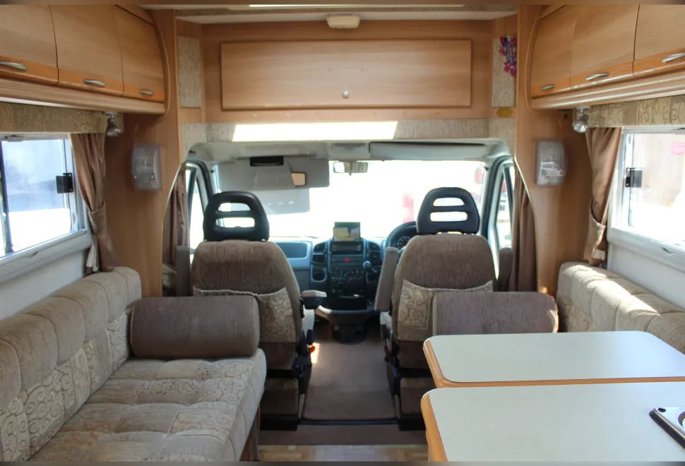 Autocruise  Starblazer 2006