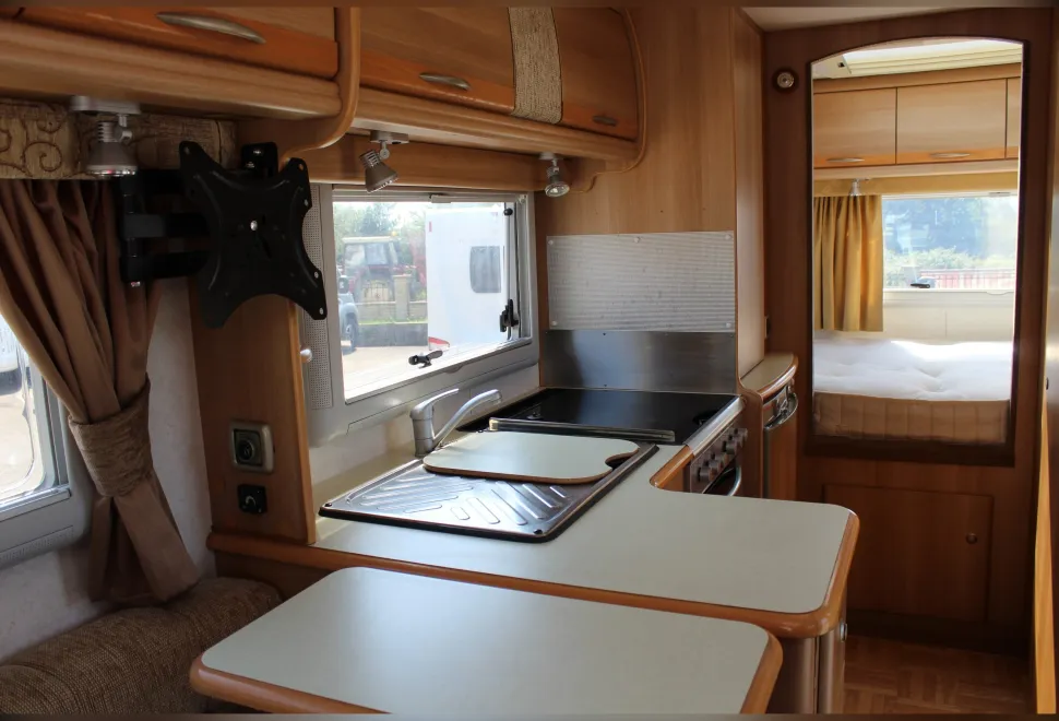 Autocruise  Starblazer 2006