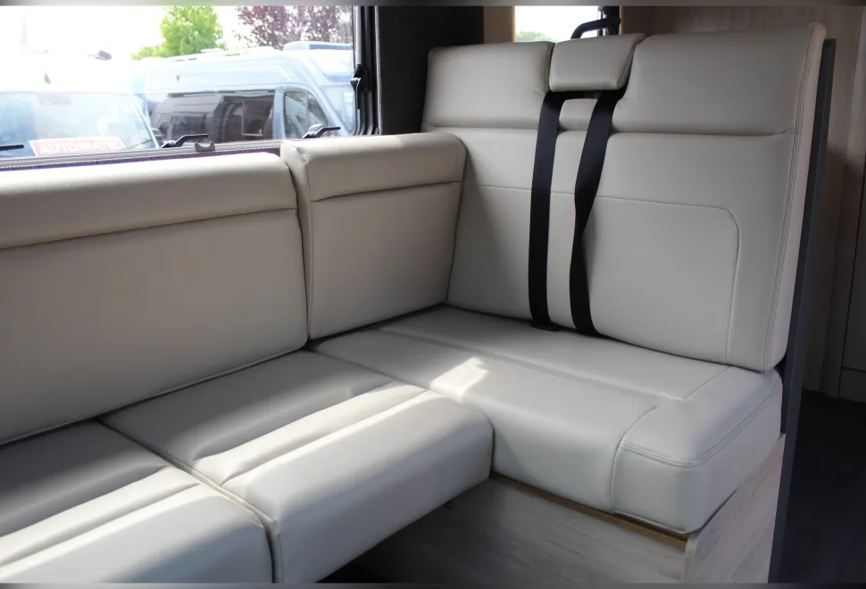 Auto-Trail  F-Line F60 2026