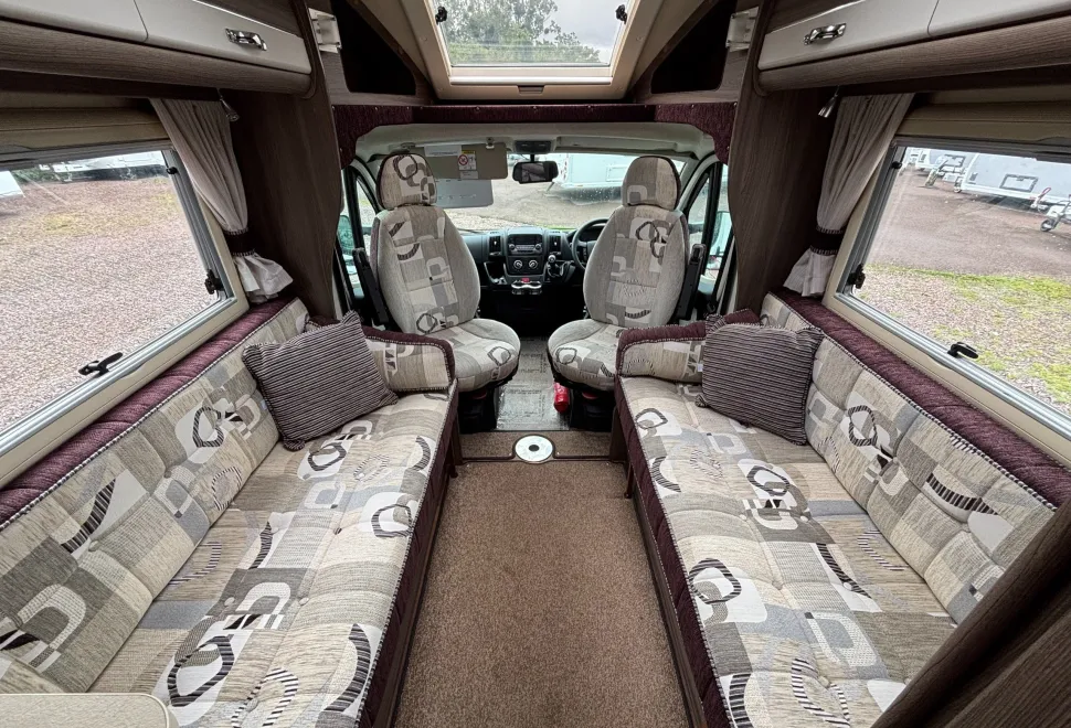 Auto-Sleepers  Nuevo EK 2016