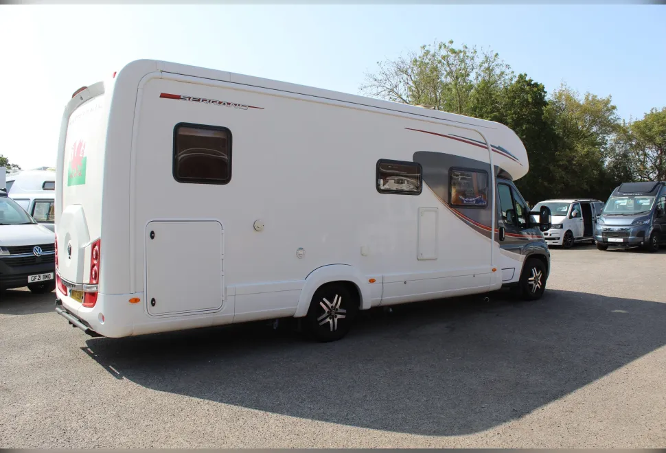 Auto-Trail  Frontier Serrano 2017