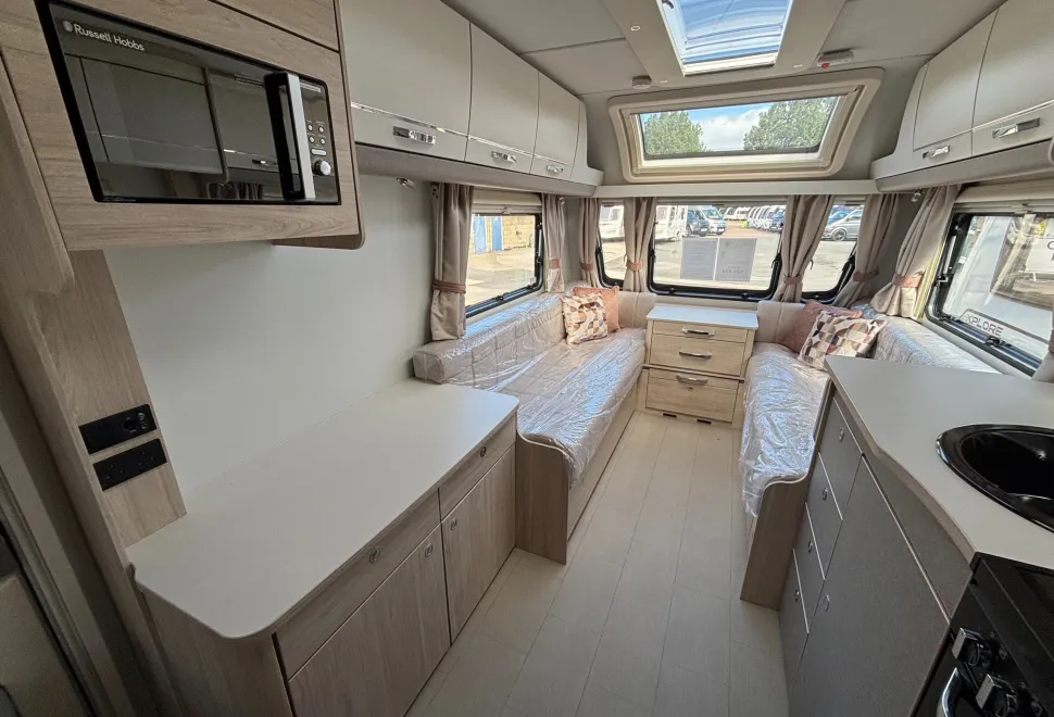 Elddis  Avante 2025