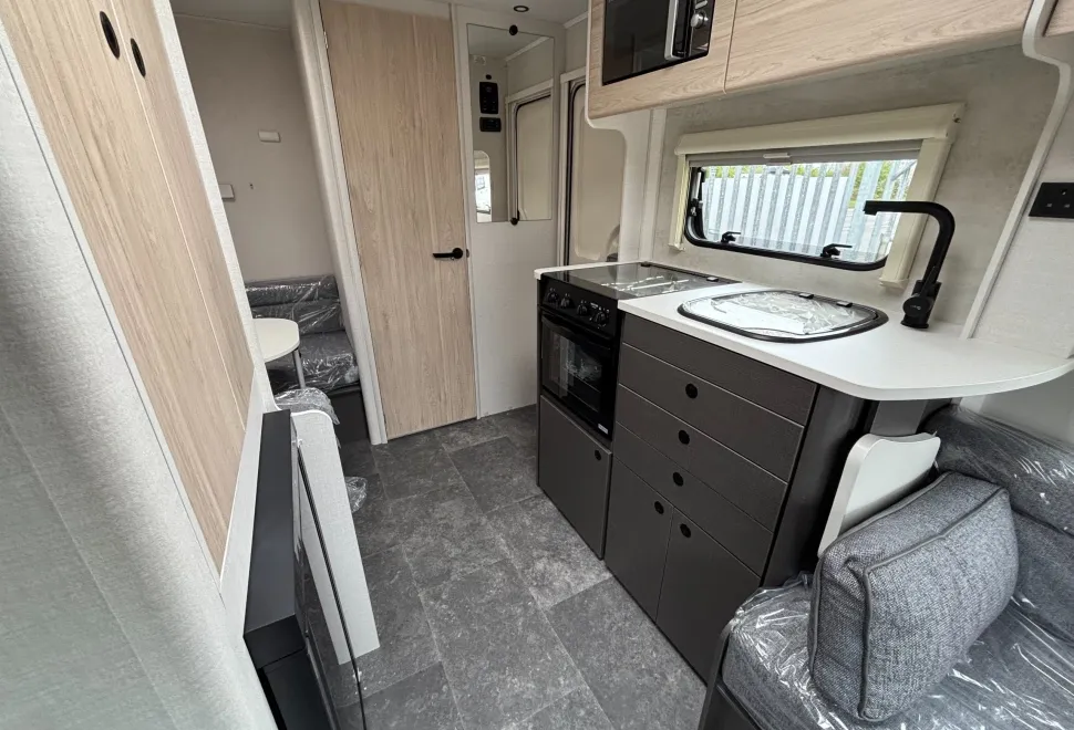 Elddis  Xplore 2026