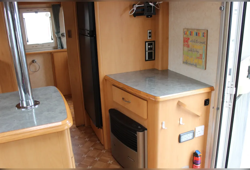 Lunar  Roadstar 720 2005