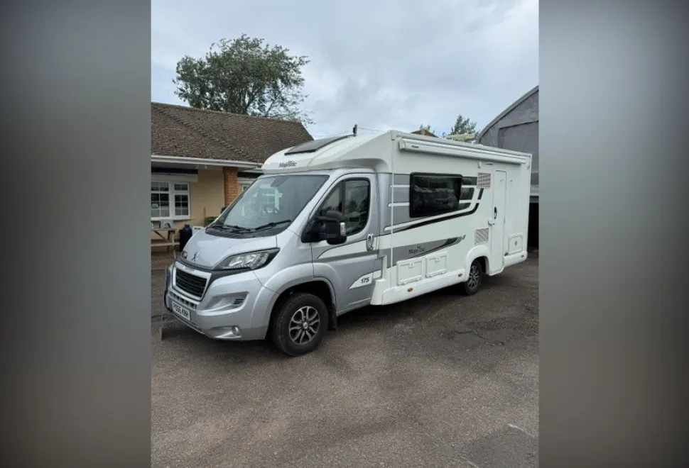 Elddis  Majestic 175 2017