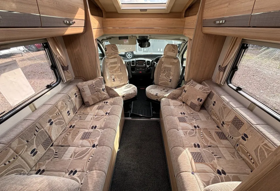 Elddis  Autoquest 2016