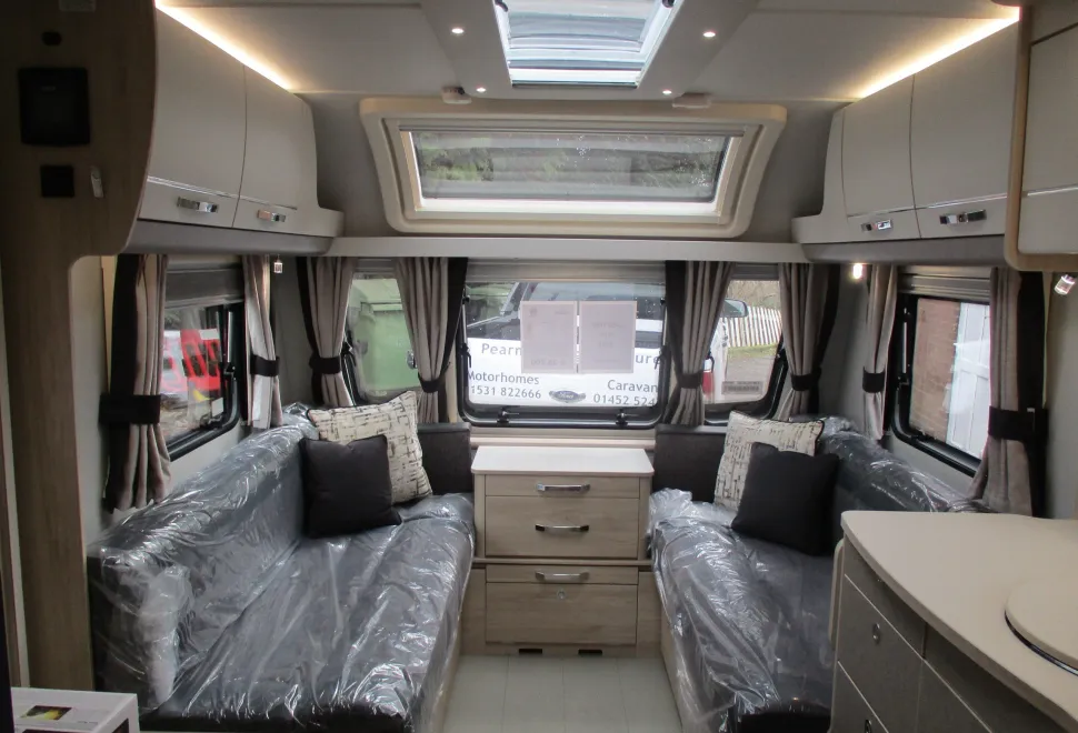 Elddis  Avante 860 2026