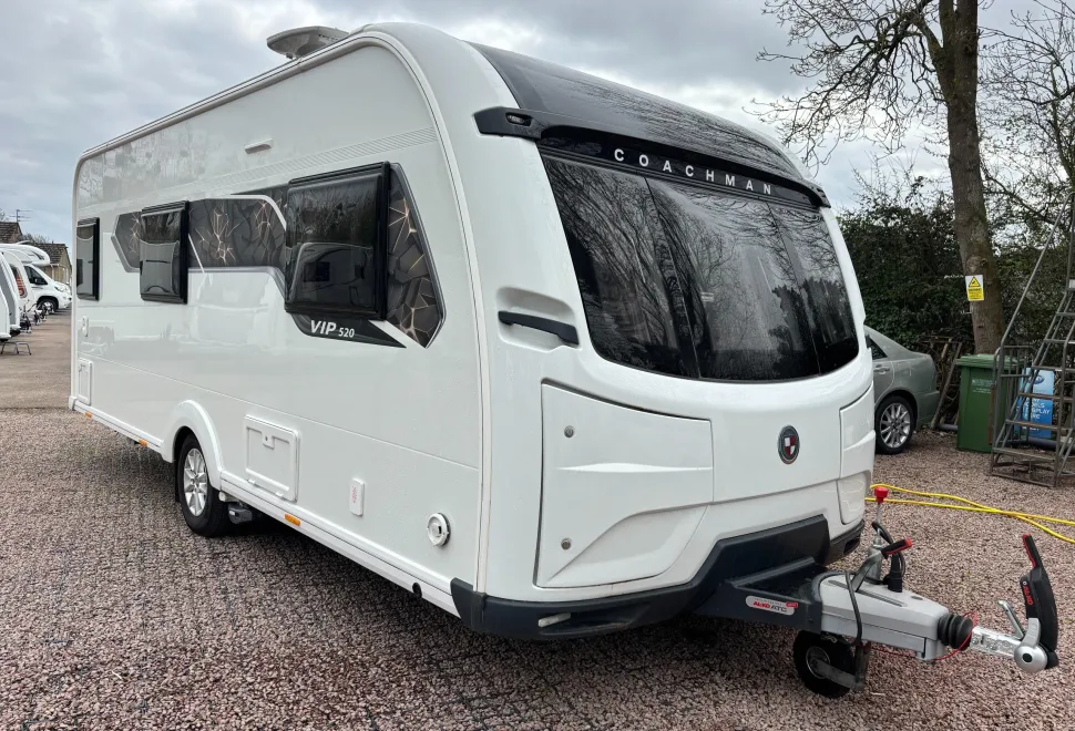 Coachman  VIP 2025