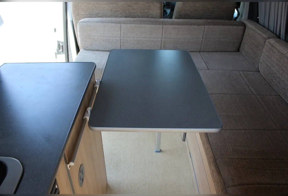 Volkswagen  Transporter 2015