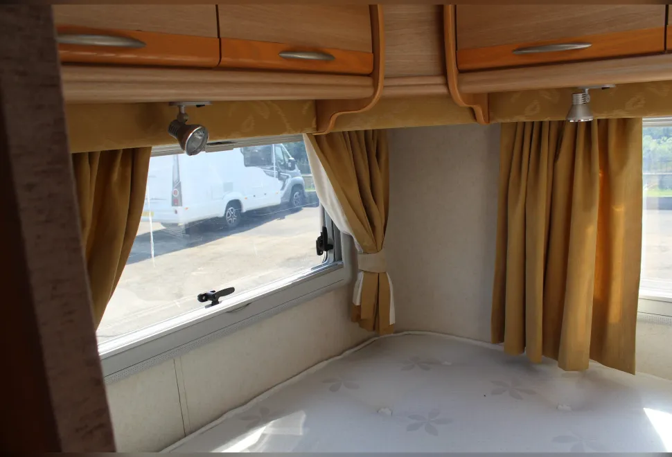 Autocruise  Starblazer 2006