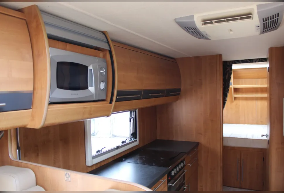 Auto-Trail  Chieftain 2011