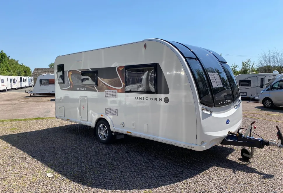 Bailey  Unicorn Seville 2024