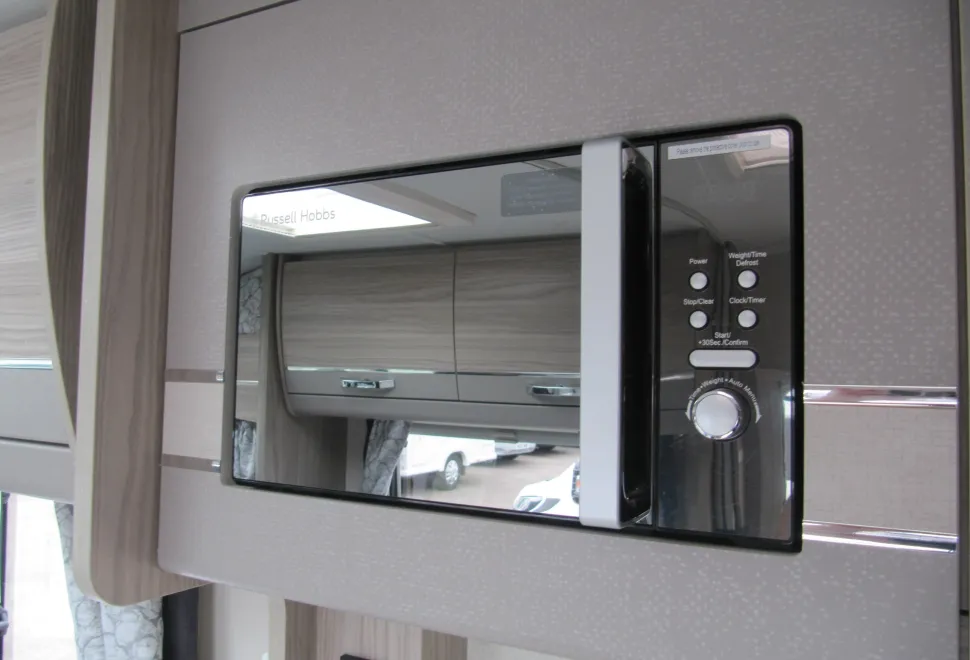 Elddis  Autoquest 185 2025