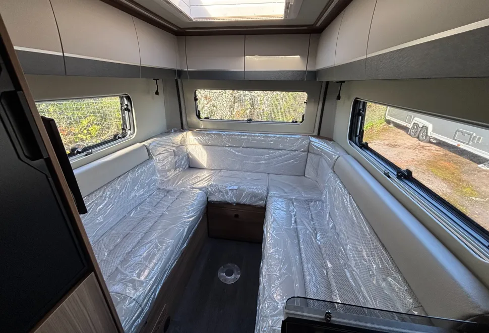 Auto-Trail  V-Line 2026