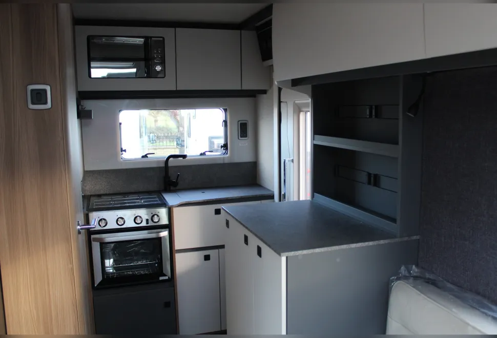 Auto-Trail  Excel 620S 2026