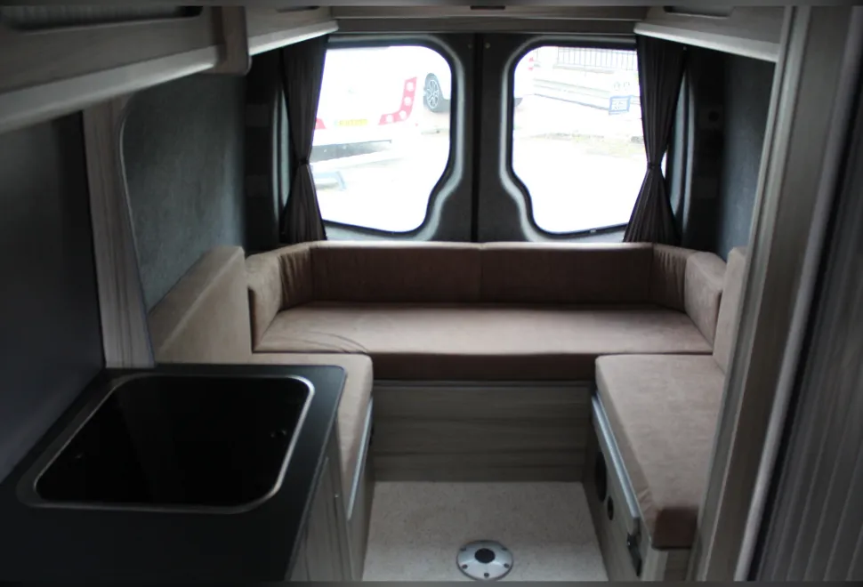 Volkswagen  Crafter 2013