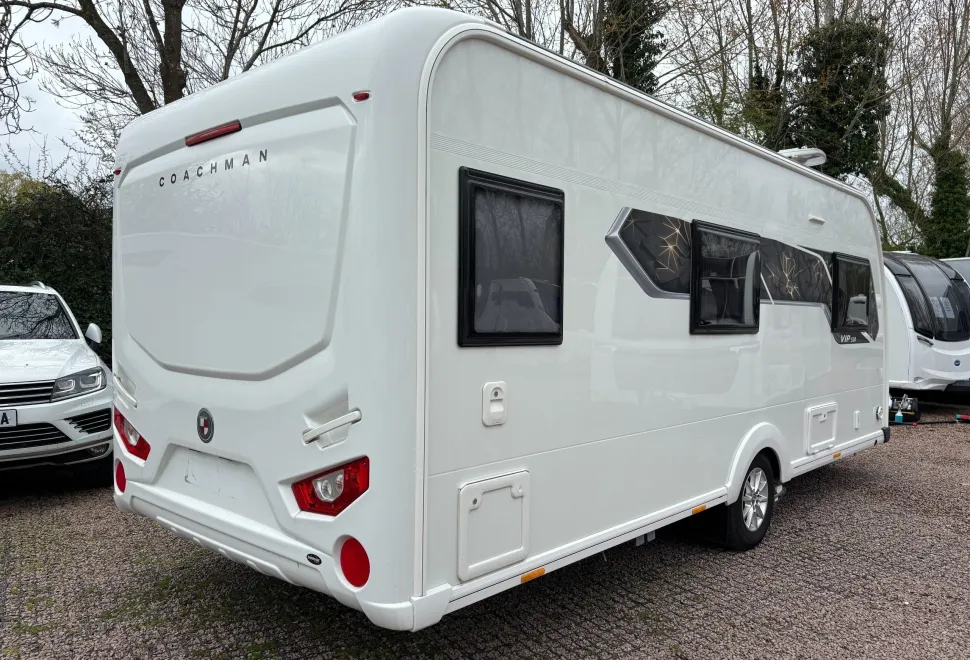 Coachman  VIP 2025