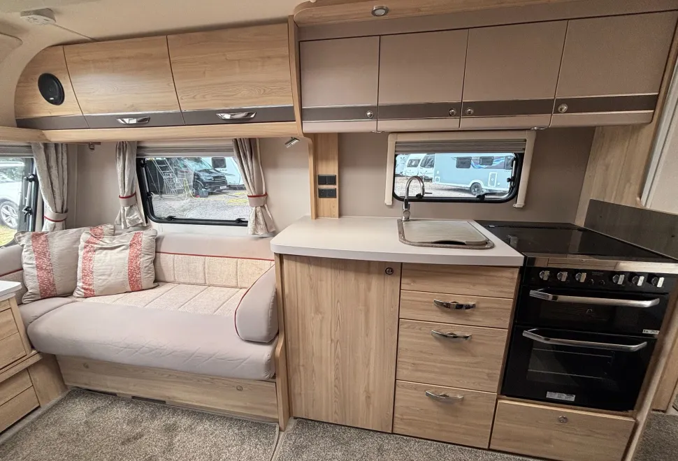Elddis  Crusader 2017