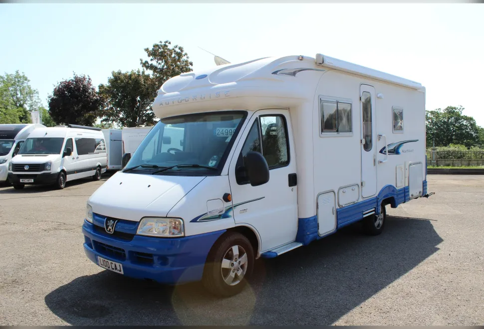 Autocruise  Starblazer 2006