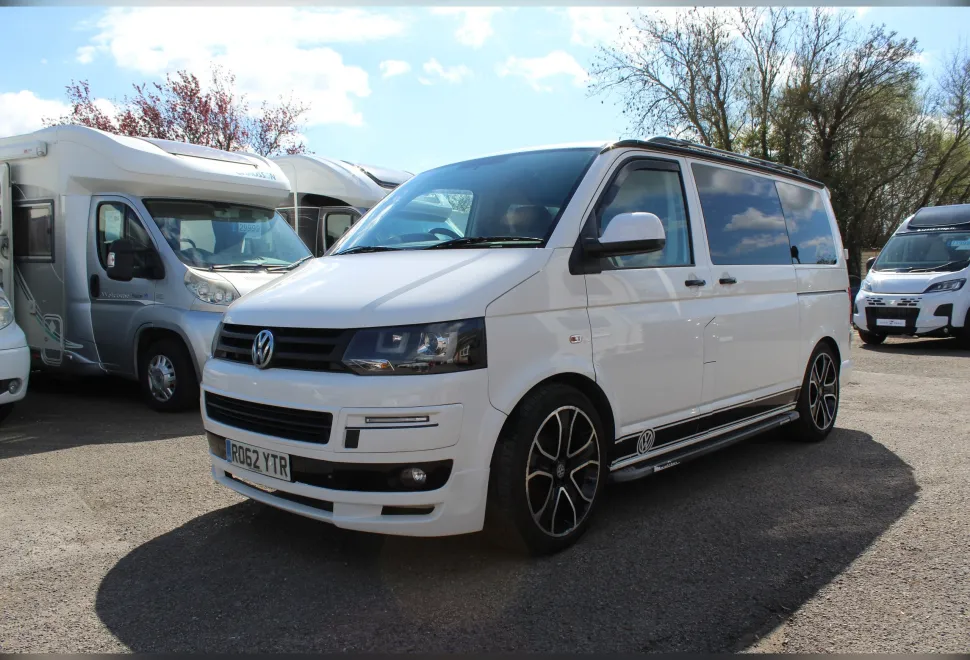 Volkswagen  Transporter 2012