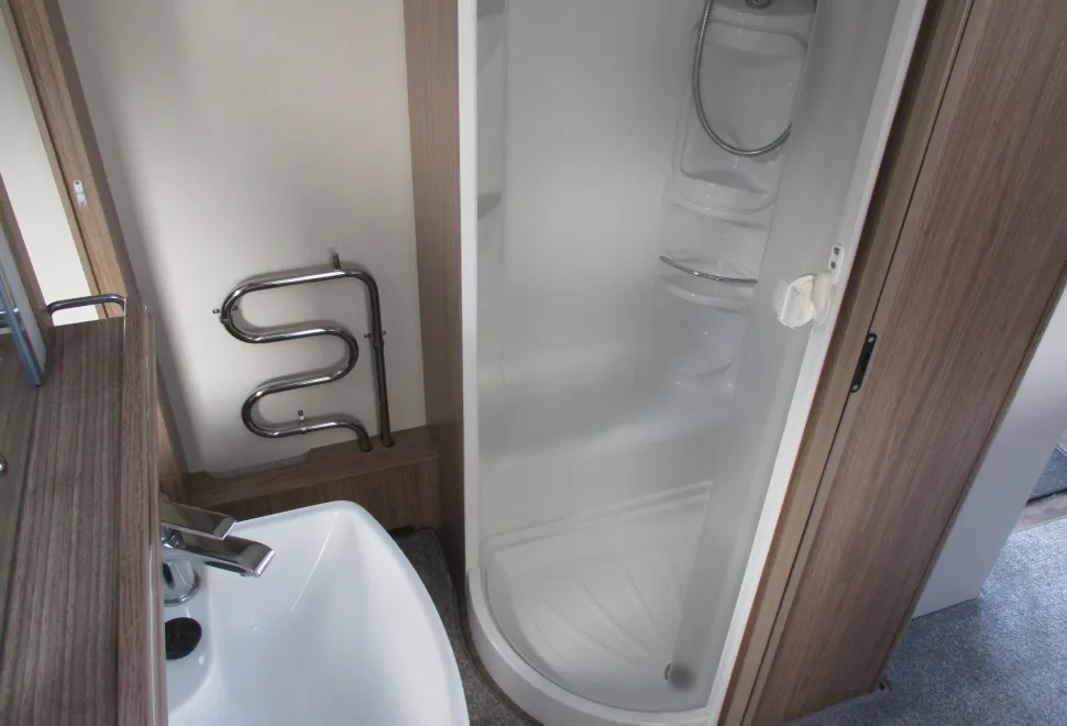 Coachman  VIP 2018
