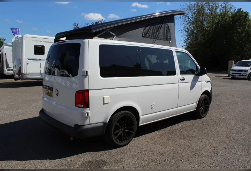 Volkswagen  Transporter 2021