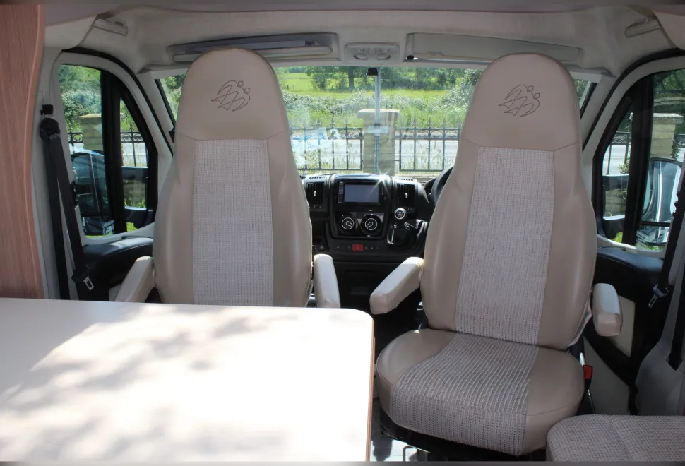 Knaus  Sky TI 700 2013