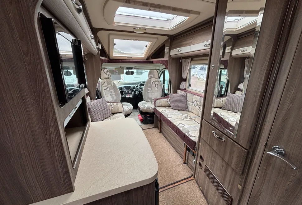 Auto-Sleepers  Nuevo EK 2016