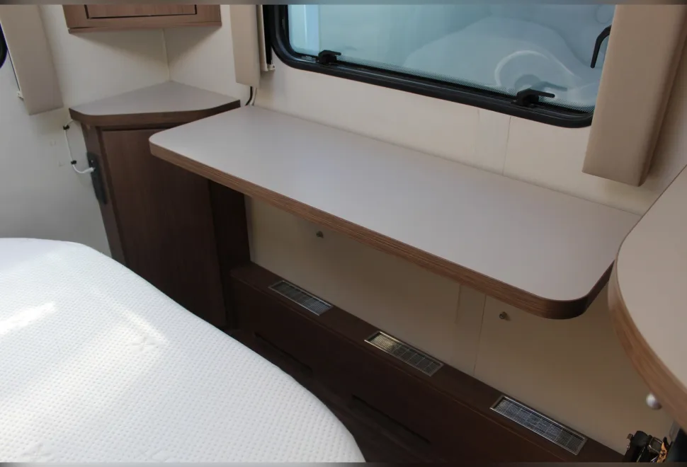Elddis  Encore 254 2018