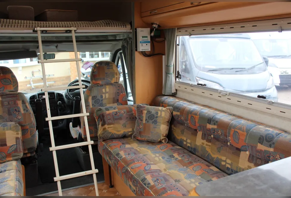 Lunar  Roadstar 720 2005