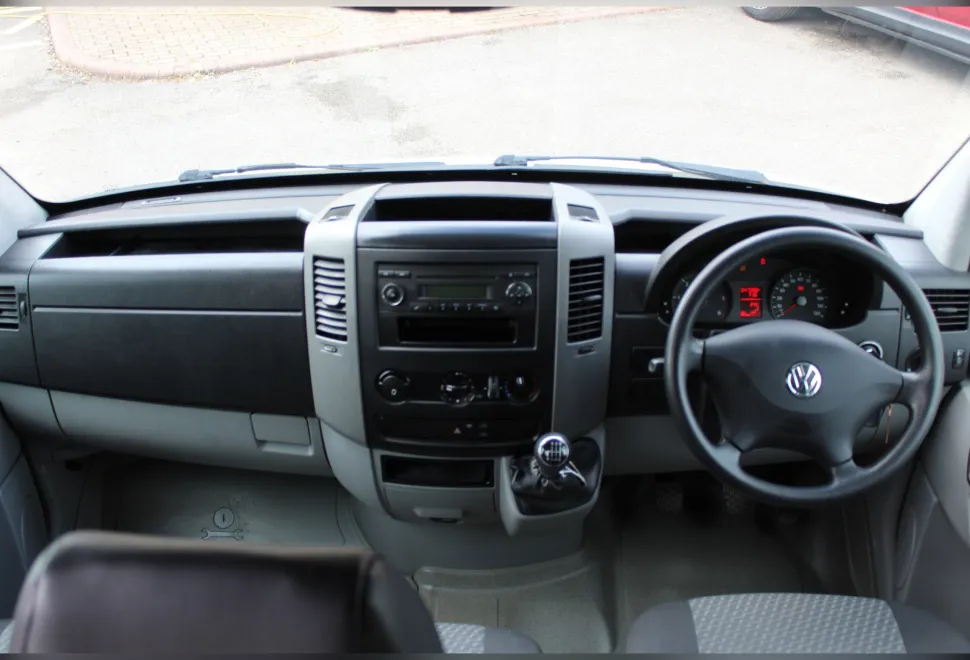 Volkswagen  Crafter 2013