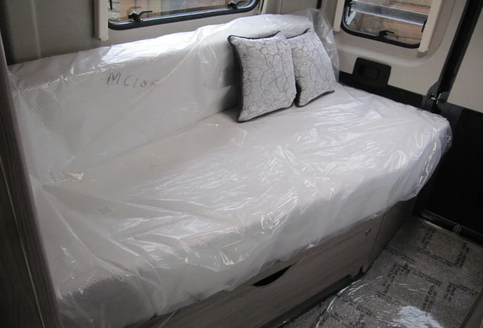 Elddis  Autoquest CV60 2025