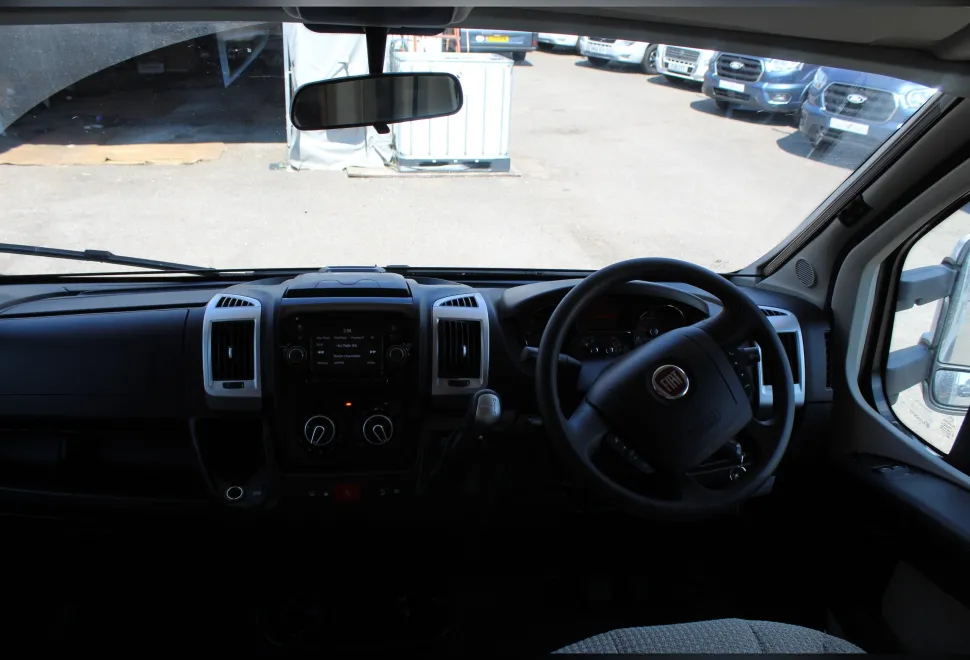 Auto-Trail  Apache 634 2017