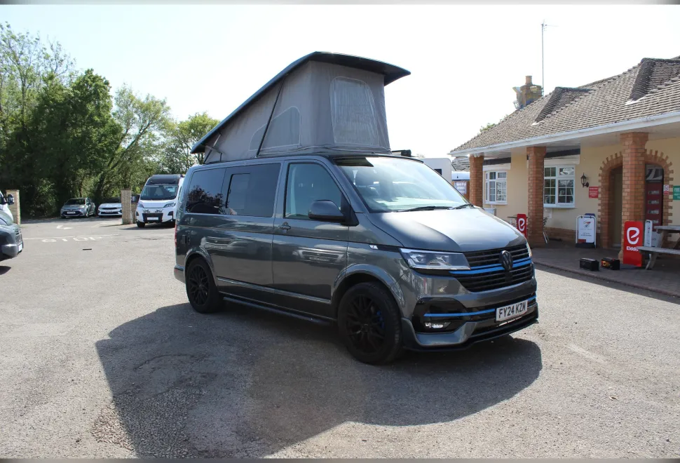 Volkswagen  Transporter 2024