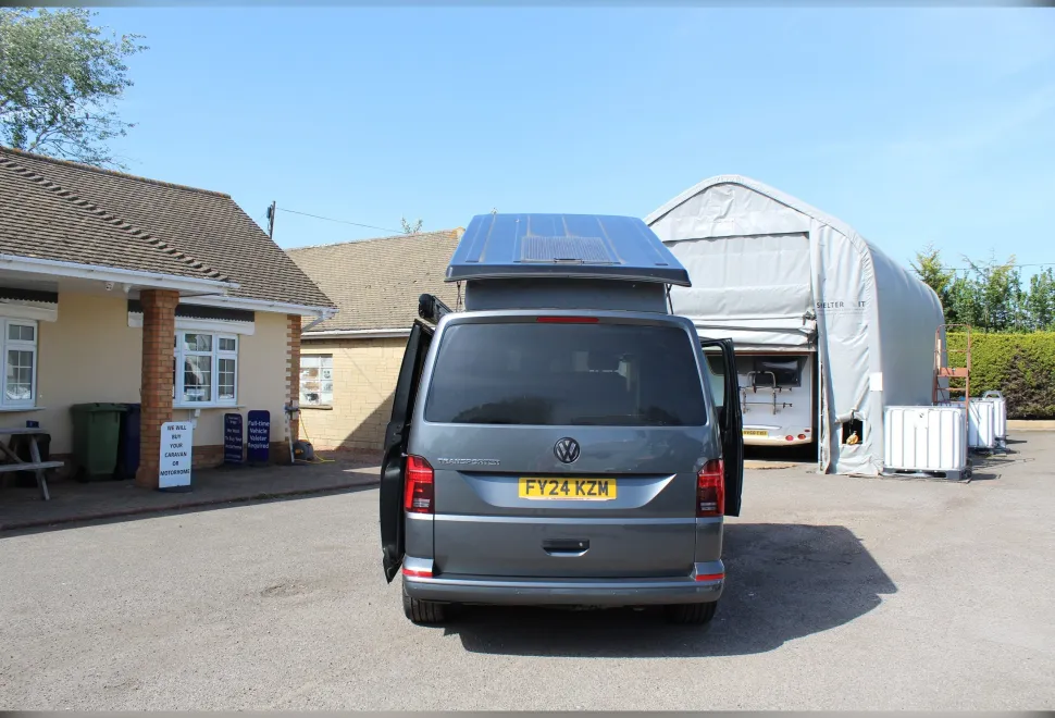 Volkswagen  Transporter 2024