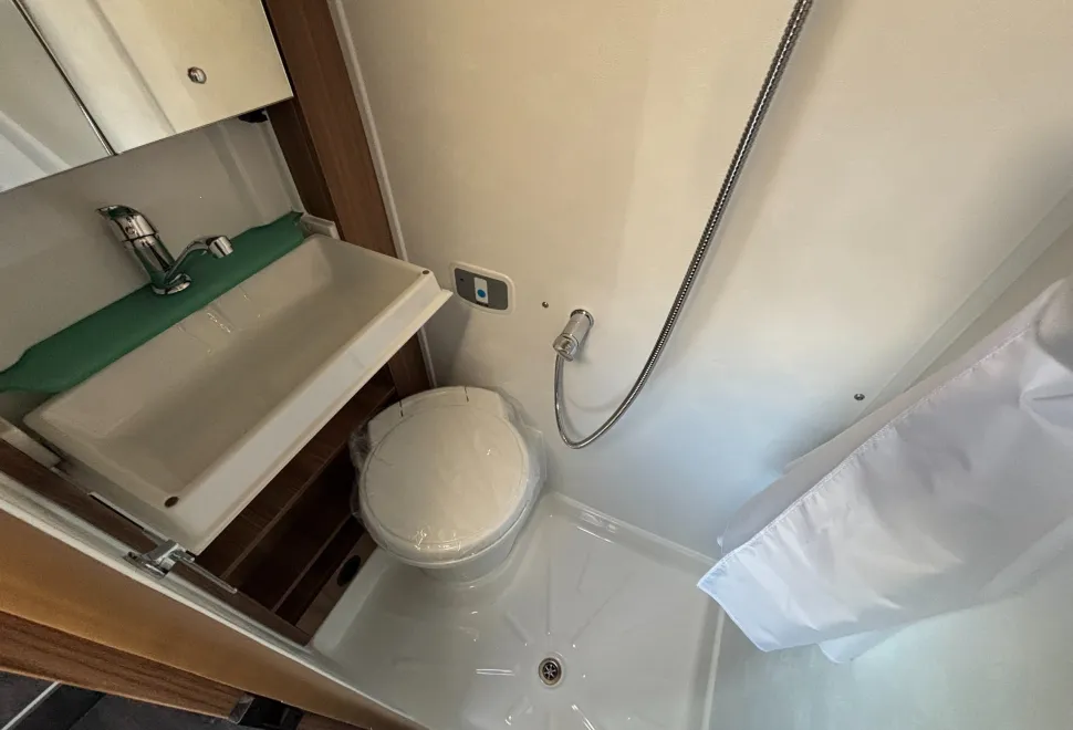 Auto-Trail  V-Line 2026