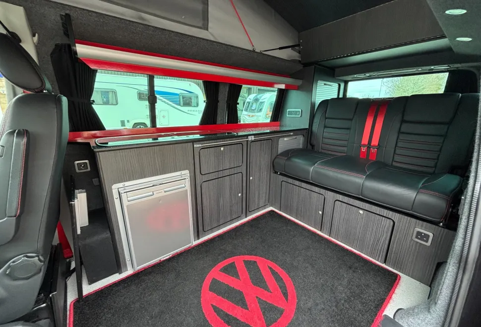 Volkswagen  Transporter T32 2020