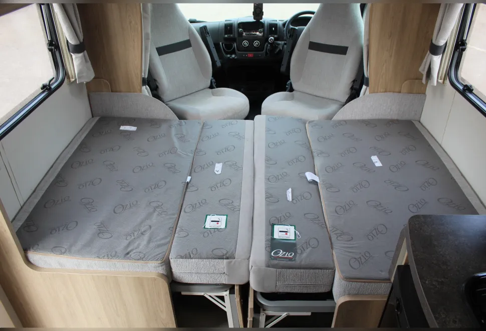 Elddis  Autoquest 155 2019