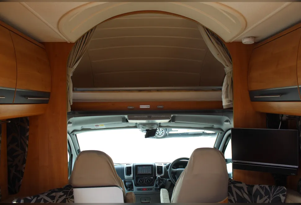 Auto-Trail  Chieftain 2011