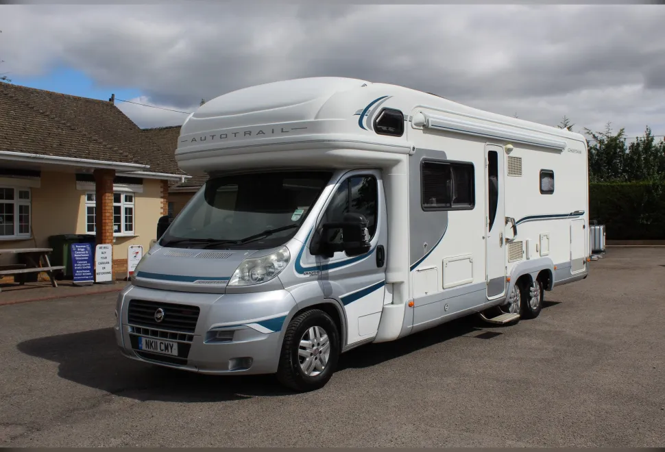 Auto-Trail  Chieftain 2011