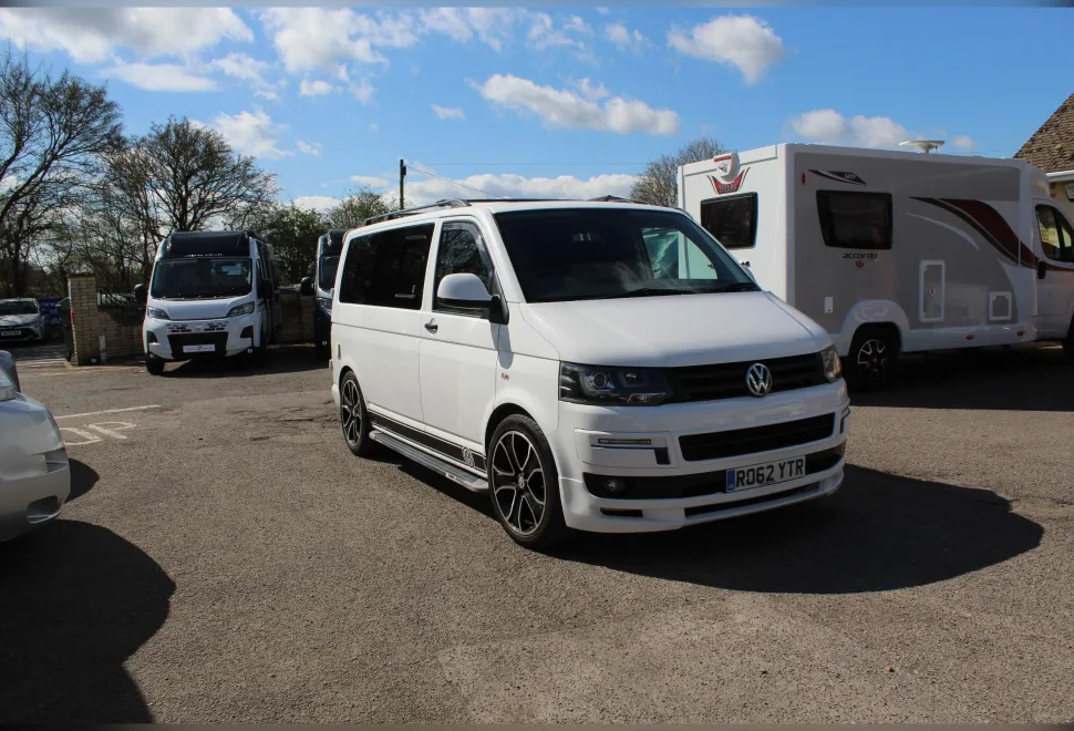 Volkswagen  Transporter 2012