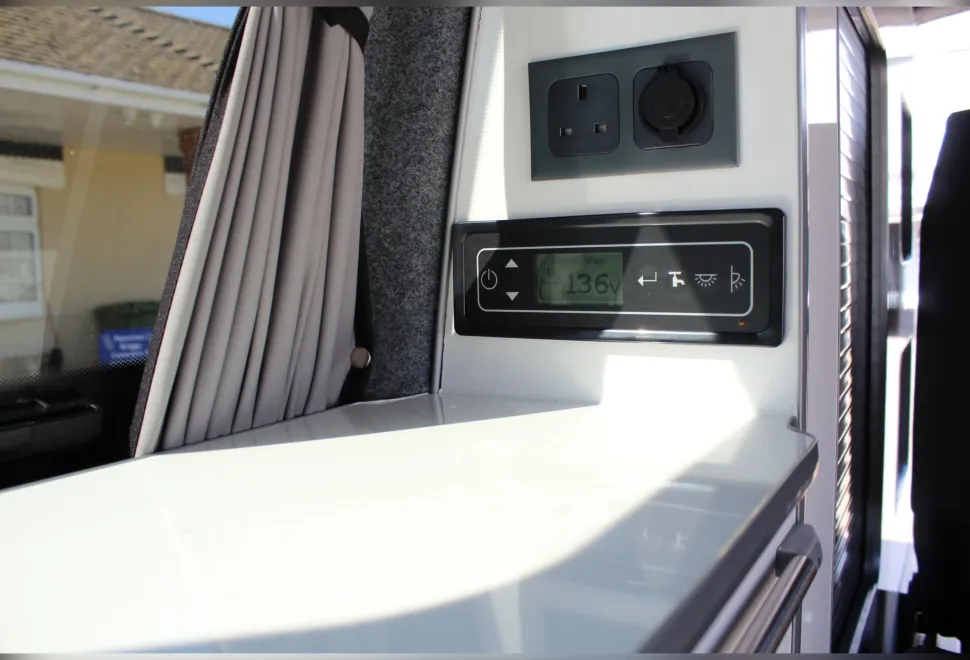 Volkswagen  Transporter 2021