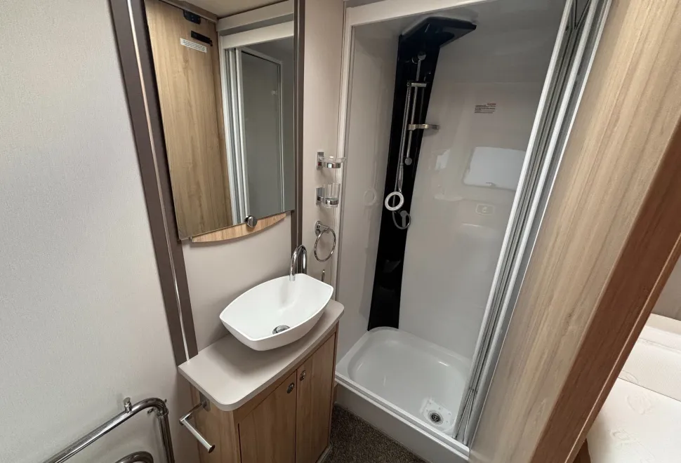 Elddis  Crusader 2017