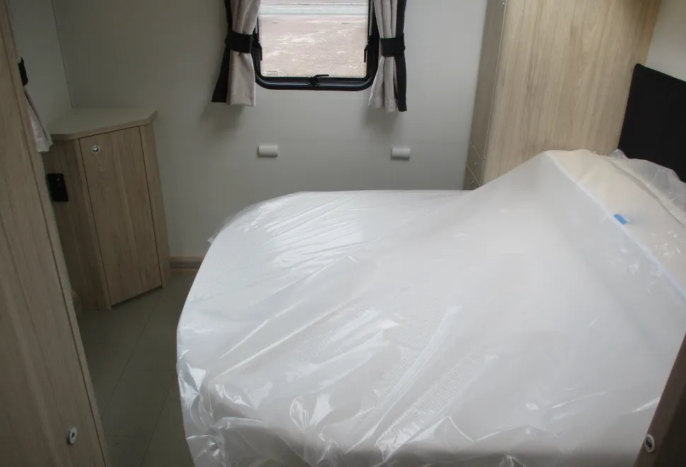 Elddis  Avante 860 2026