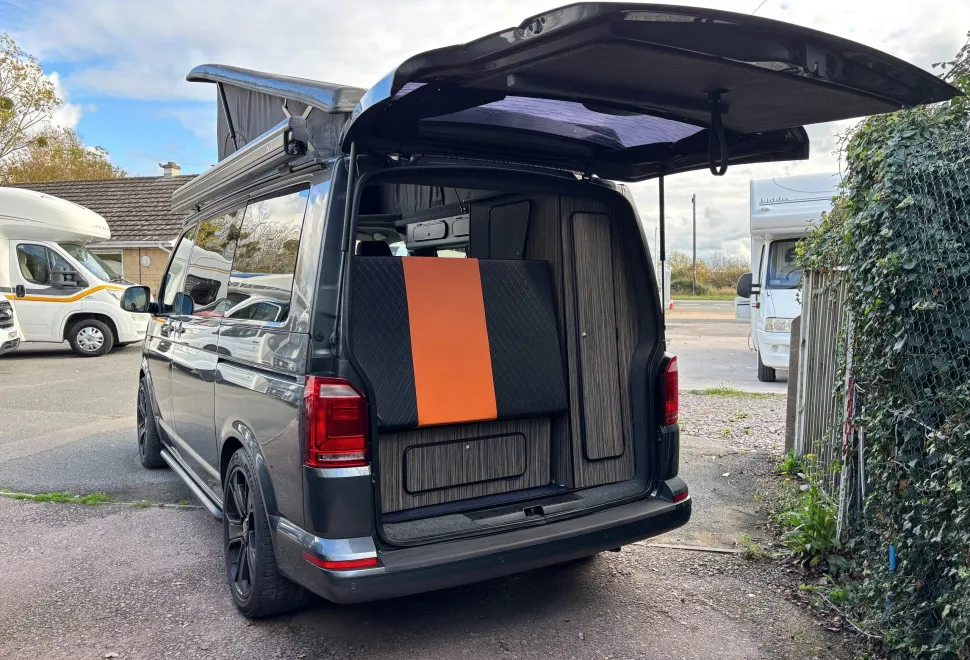 Volkswagen  Transporter 2017