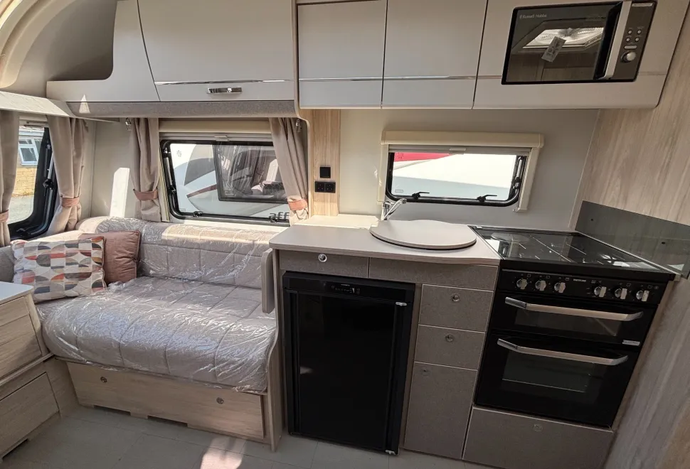 Elddis  Avante 2025