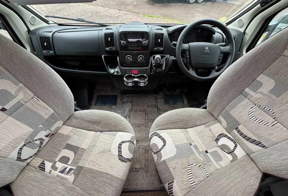 Auto-Sleepers  Nuevo EK 2016