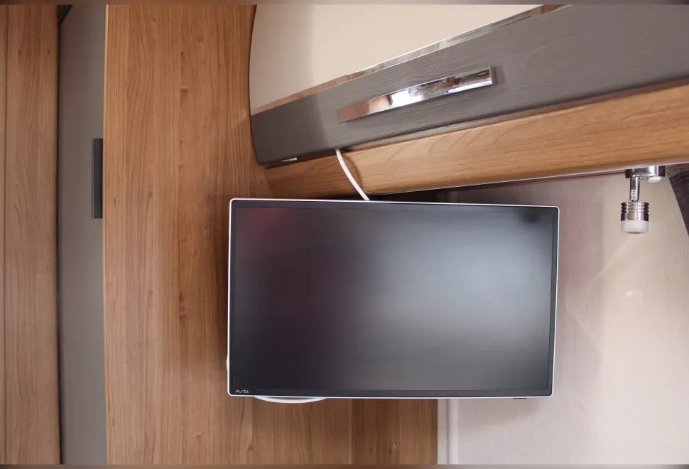 Auto-Trail  Apache 634 2017